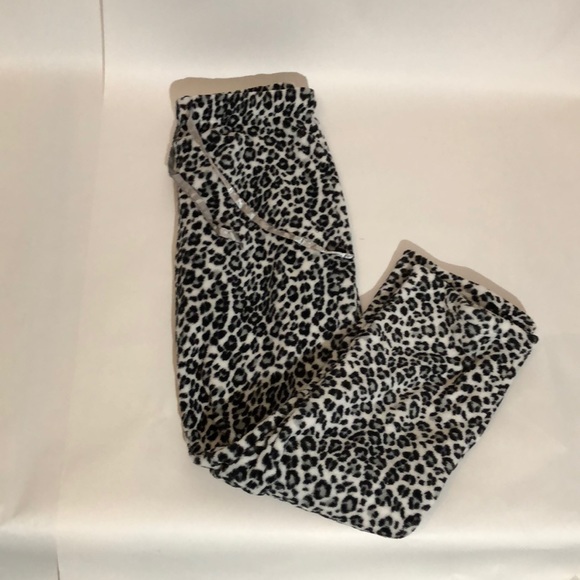 Artic Trail Leopard Pajama Pants Large - Picture 1 of 3